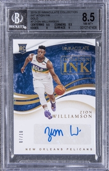 2019-20 Immaculate Collection "Initiation Ink" (Gold) #INI-ZWL Zion Williamson Signed Rookie Card (#07/10) – BGS NM-MT+ 8.5/BGS 10